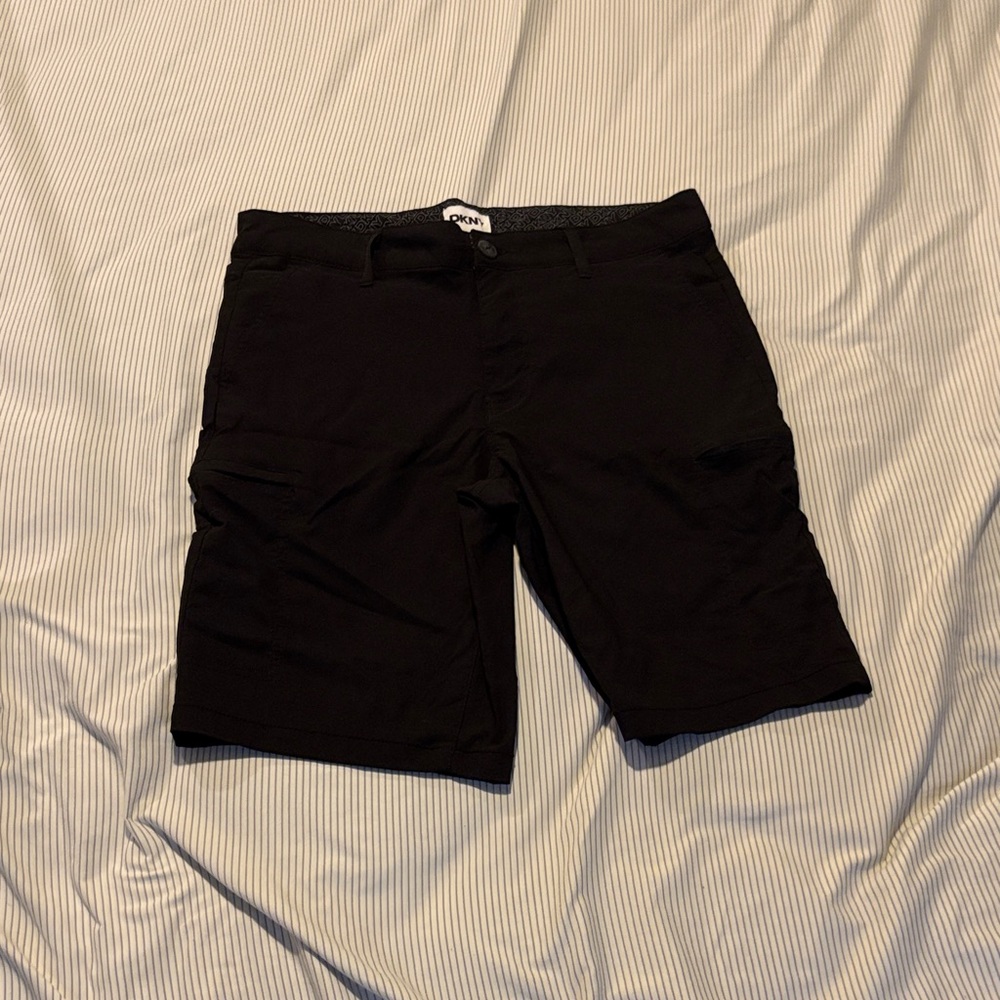 DKNY Men's Black Cargo Shorts
